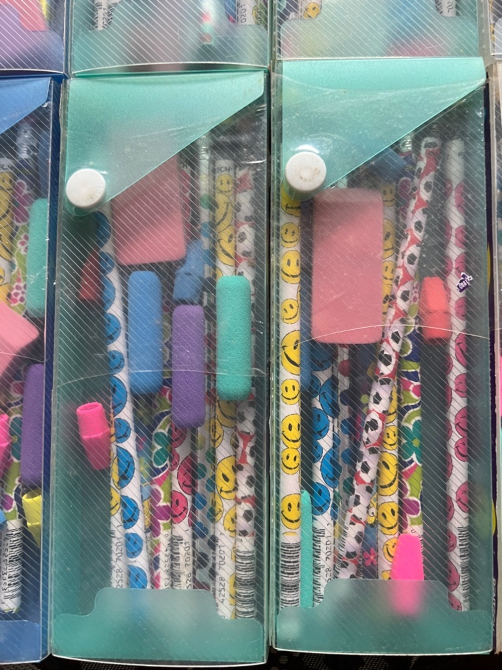 Pencil sets - Picture 6 of 9